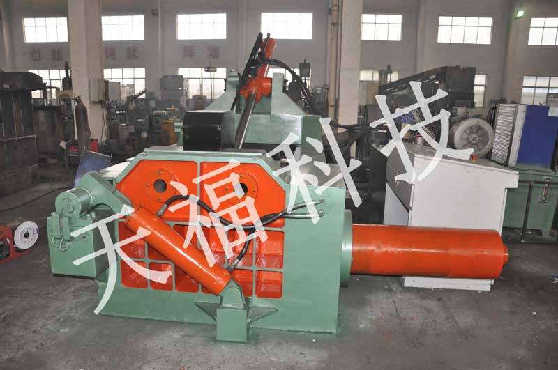 1600廢金屬液壓打包機